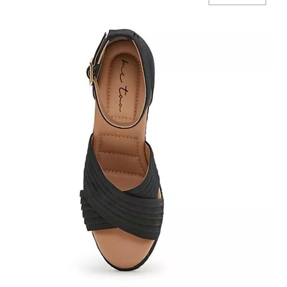 Me Too Open Toe Wedge Black Sandal (LOOK worn once) - Picture 7 of 9